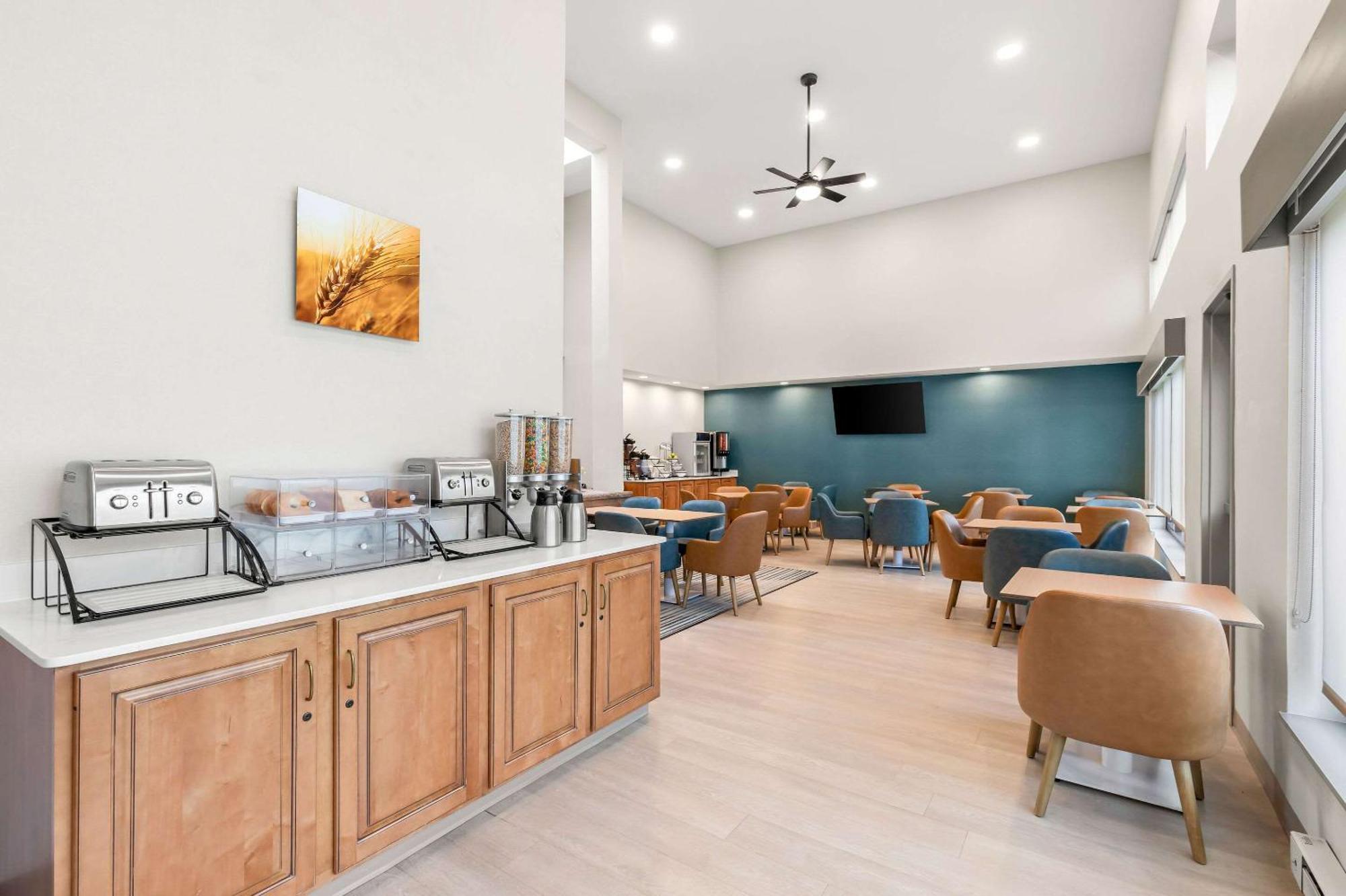 Comfort Inn Pocono Lakes Region Lake Ariel Екстер'єр фото