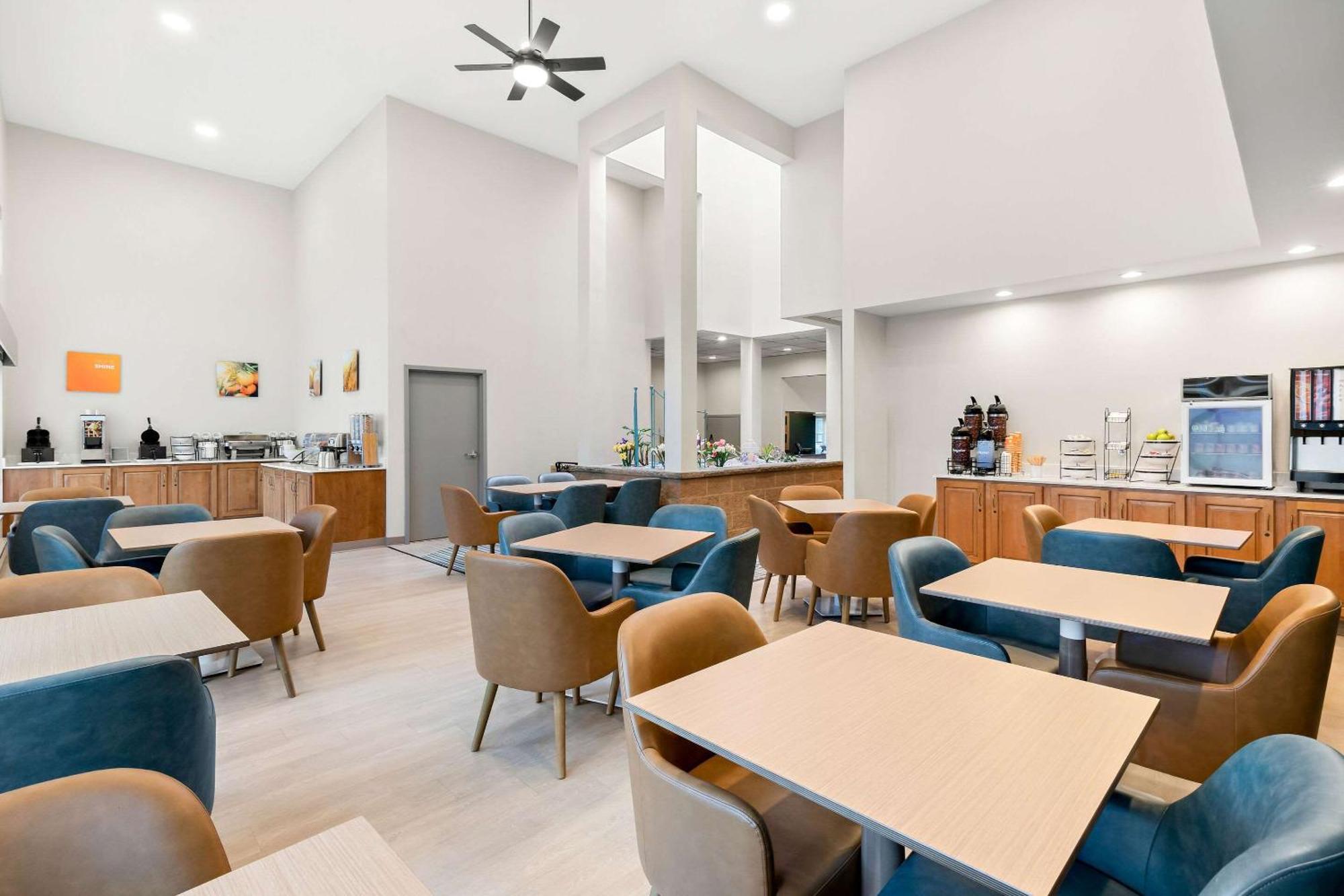Comfort Inn Pocono Lakes Region Lake Ariel Екстер'єр фото