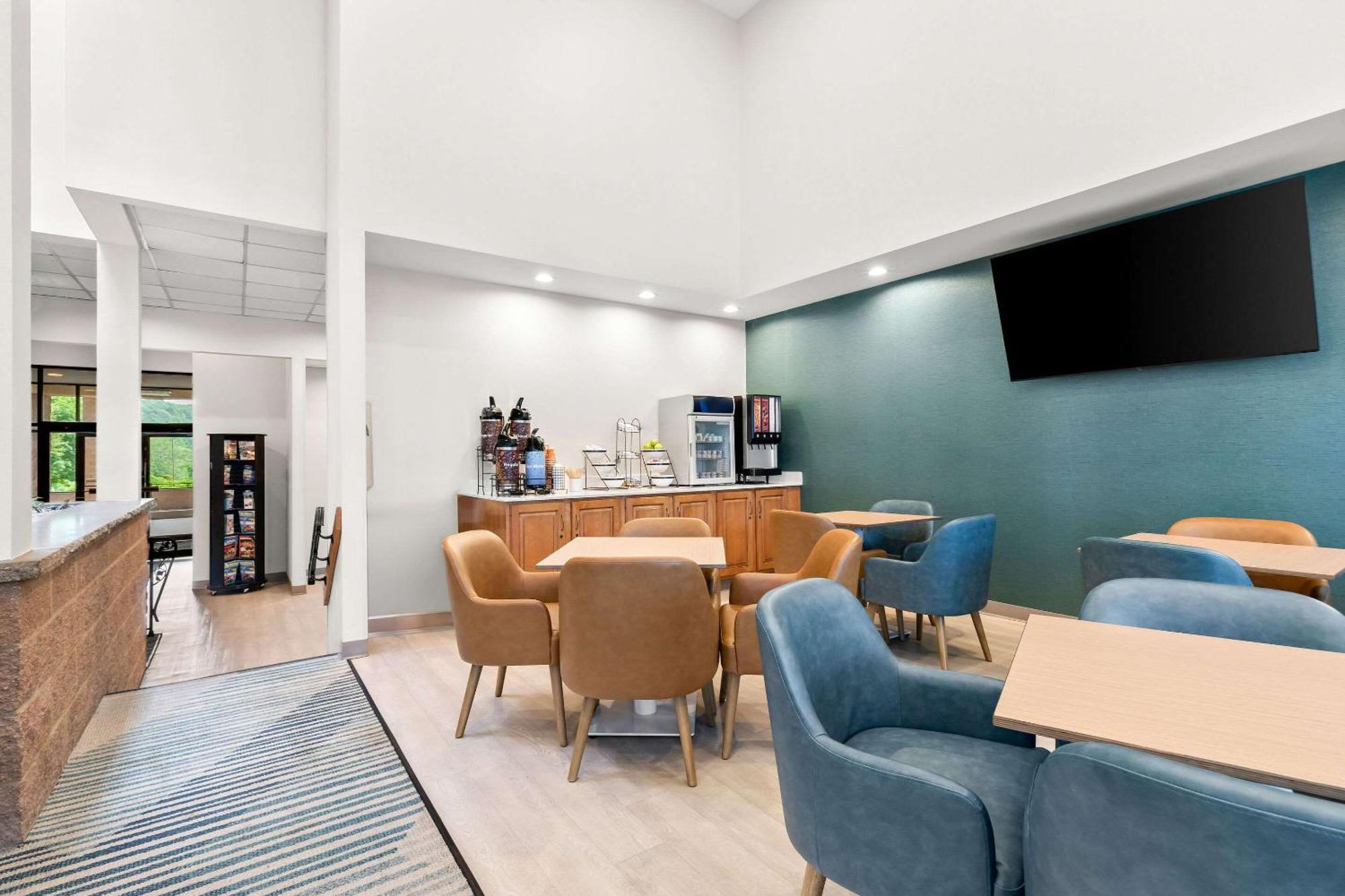 Comfort Inn Pocono Lakes Region Lake Ariel Екстер'єр фото
