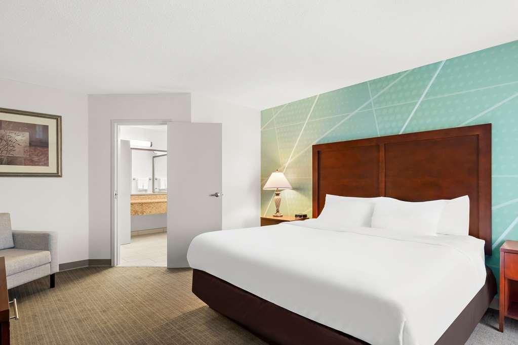 Comfort Inn Pocono Lakes Region Lake Ariel Номер фото
